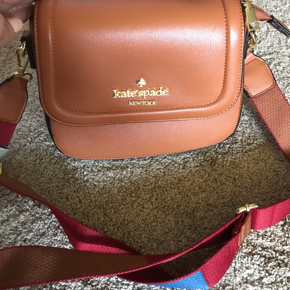 Purses - Picture 7 of 8
